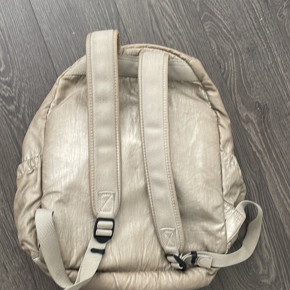 Kipling backpack - Picture 2 of 3